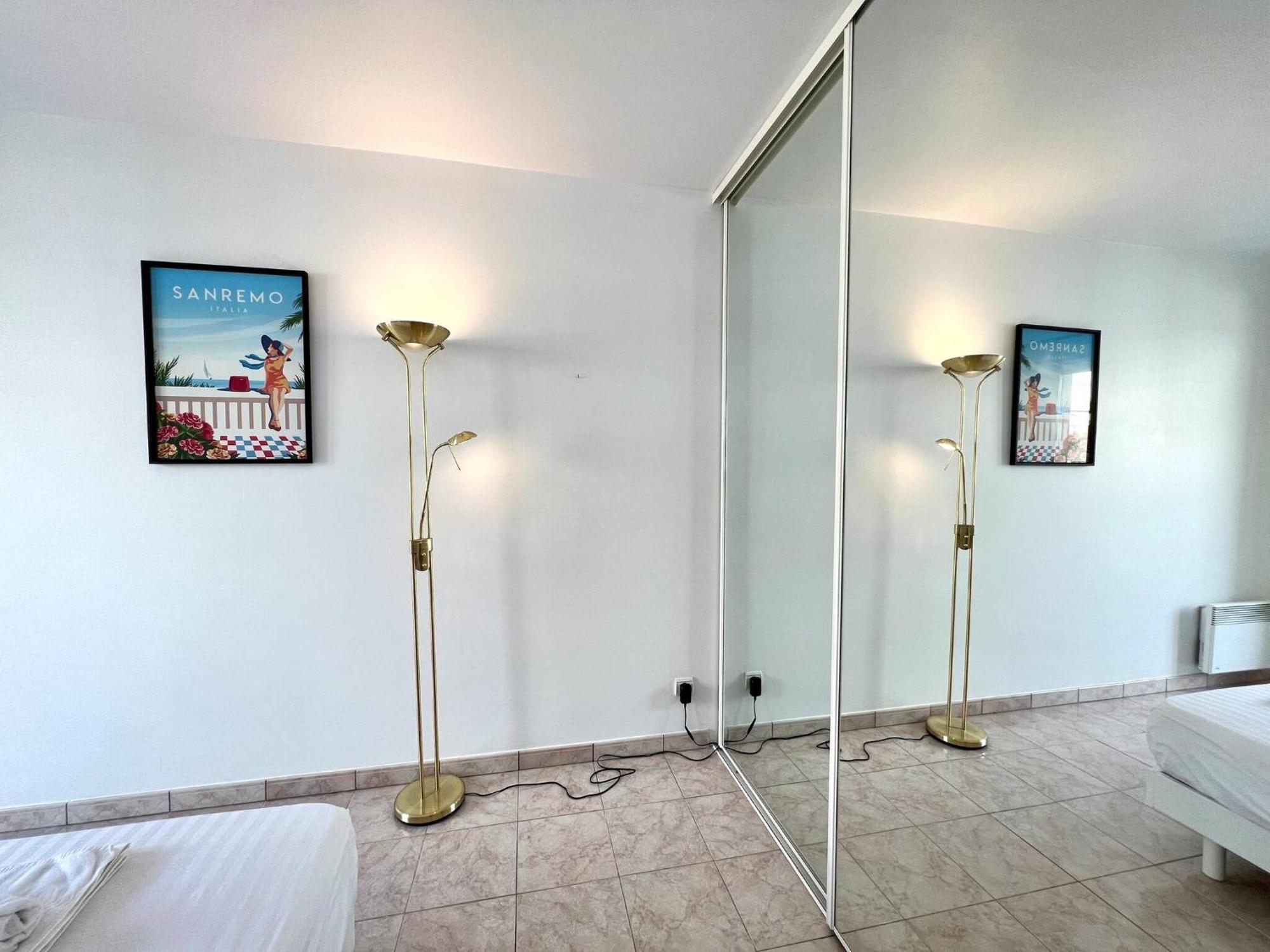 'Le Victoria Beach' Vue Mer Plein Centre, Spacieux Menton Exterior foto